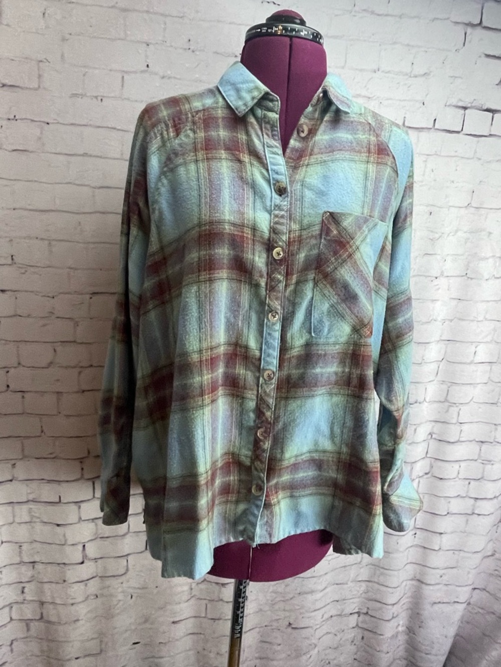 Urban outfitters BDG plaid flannel button down shirt size XS